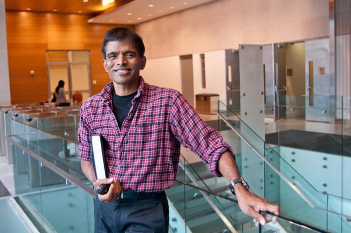 aswathdamodaran.jpg 