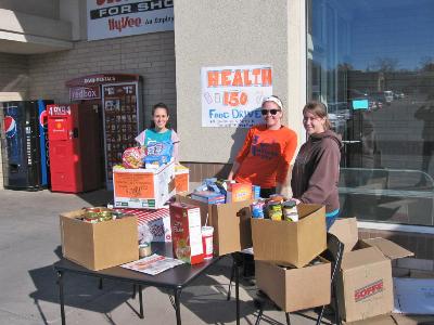 HLTH 150 Food Drive F'10 online.jpg 