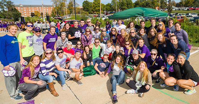 HomecomingTailgateOct2015.jpg 