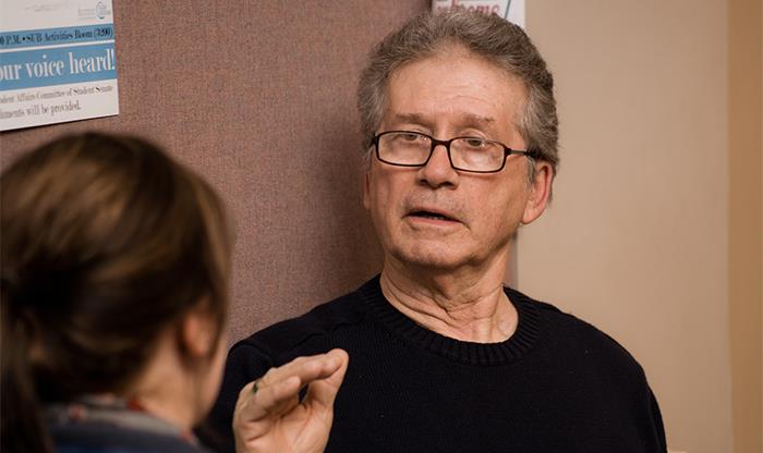 Costa to Teach Public Course on Abnormal Psychology