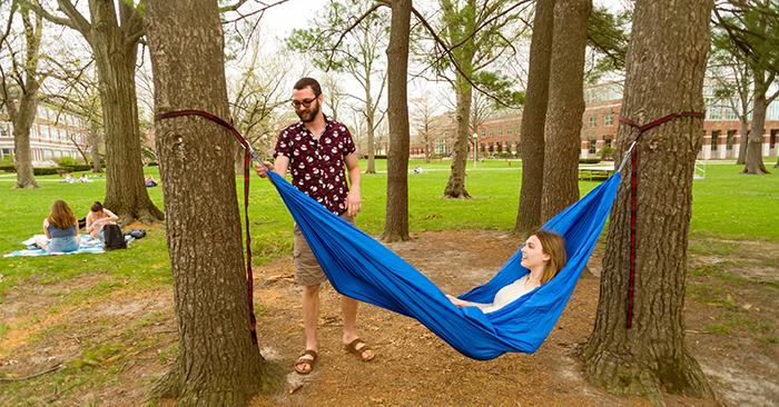 studentinhammock421.jpg 